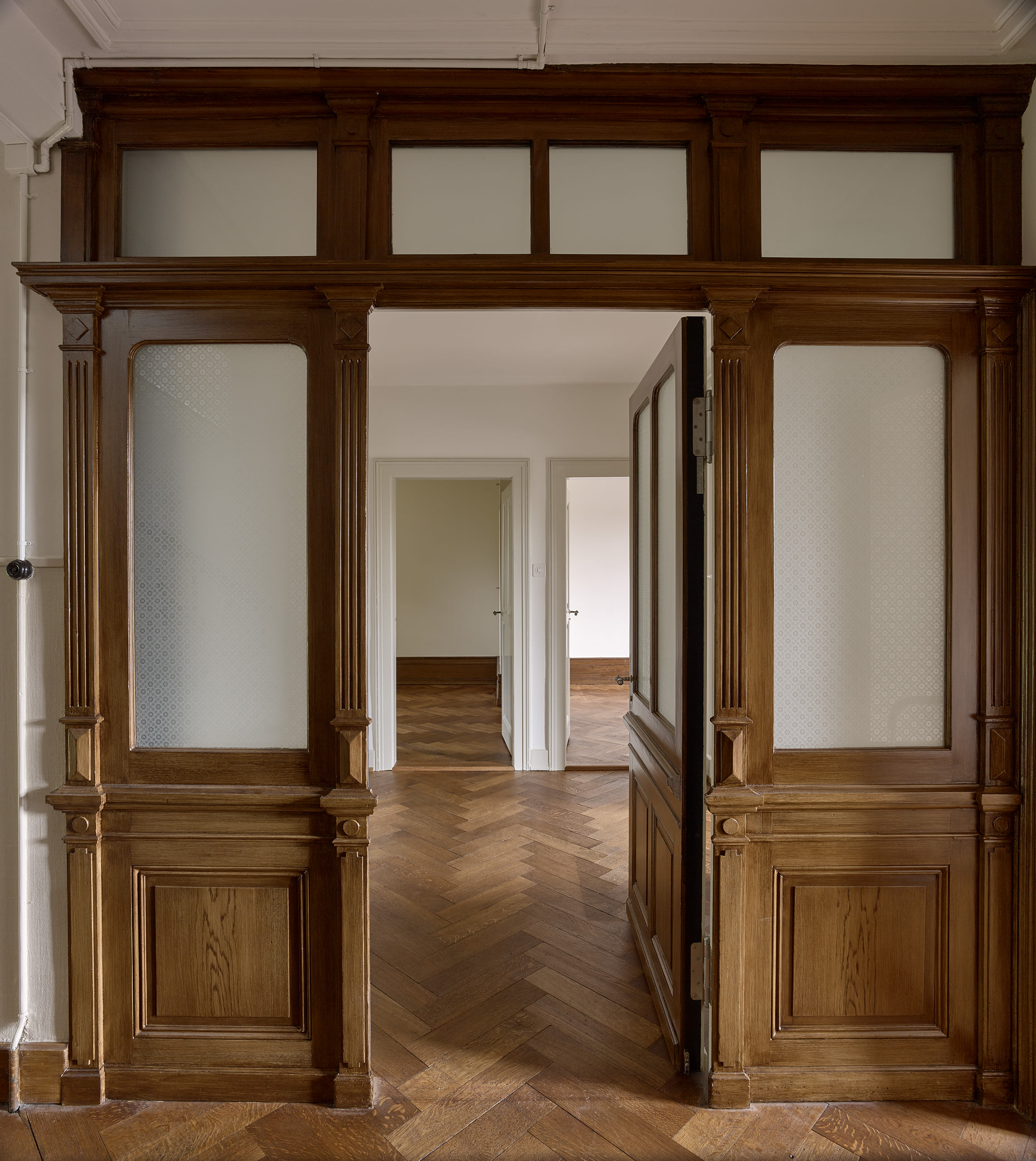 E19707 Alpa 094651p SCREEN